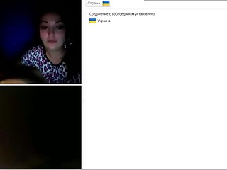 Украинские девушки офигевают от большого члена в веб чате